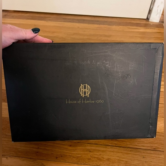 NIB House of Harlow 1960 Gunner Light Taupe Suede Loafer with Black Lug Sole - Picture 3 of 9